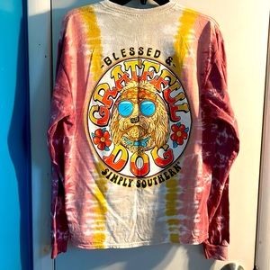 Simply Southern long sleeve tee. “Blessed and grateful dog” hippie like dog.